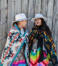 Load image into Gallery viewer, (Baby) Wool Boy Chief Blanket - Ivory