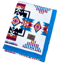 Load image into Gallery viewer, (Baby) Wool Boy Chief Blanket - Ivory