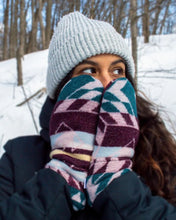 Load image into Gallery viewer, Mini Tipi - Currant Mittens