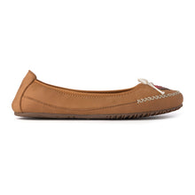Load image into Gallery viewer, Butterfly Flat Moccasin - Cashew