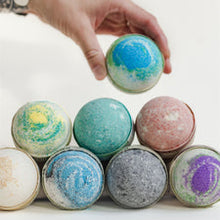 Load image into Gallery viewer, Soapberry Ice Cream Bath Bomb | Wild Berries + Fireweed