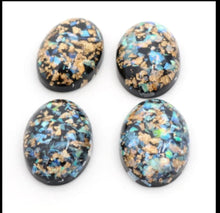 Load image into Gallery viewer, Oval Resin Flatback 18mm x 25mm (1-each)