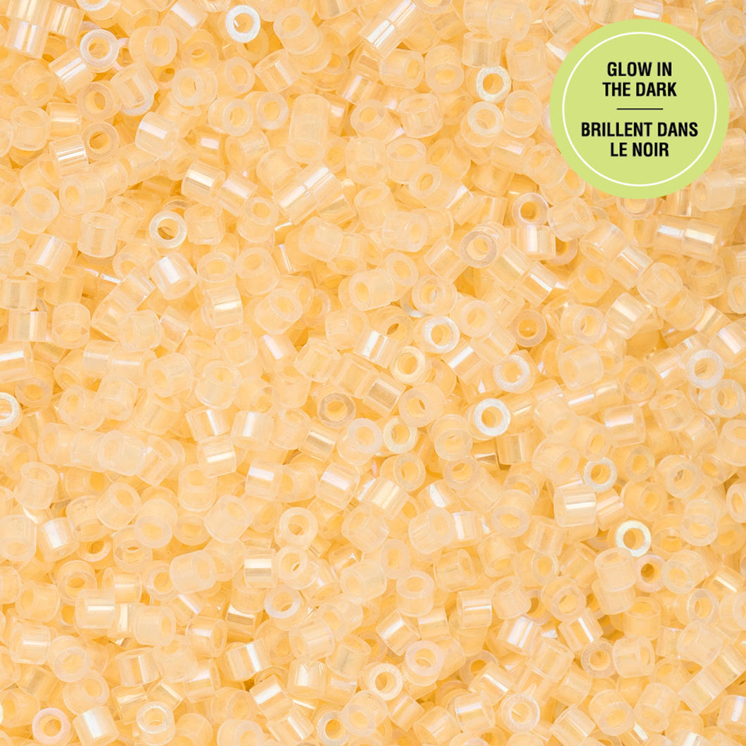11/0 Cylin Bead Glow in Dark AB - Light Yellow