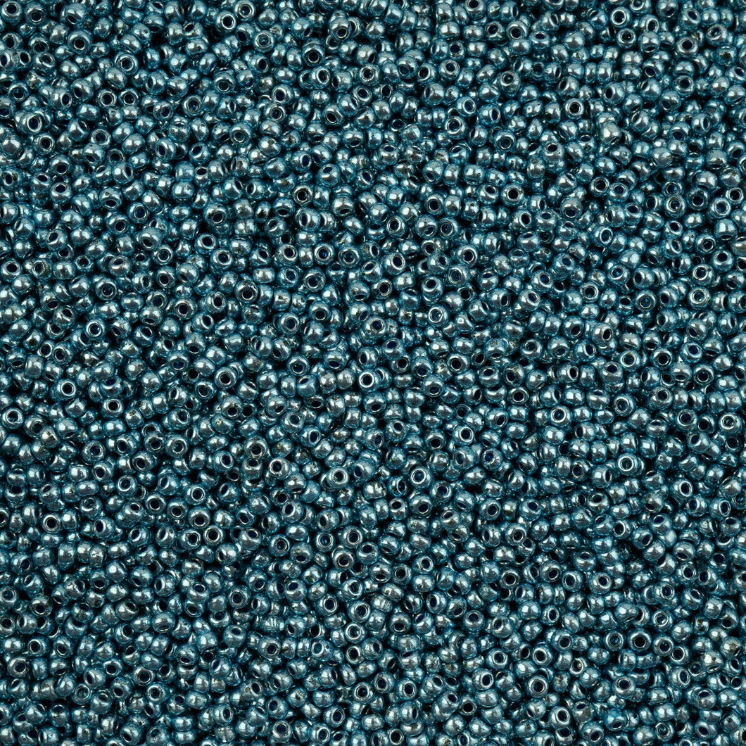 11/0 Seedbead Metallic Blue Dyed Crystal