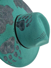 Load image into Gallery viewer, Green Hat - Bears
