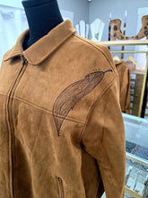 Load image into Gallery viewer, Consignment - Indiginize Creation - Jacket
