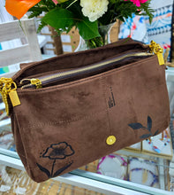 Load image into Gallery viewer, Consignment - Indiginize Creation - Freehand Burned Purse - Bear &amp; Cub
