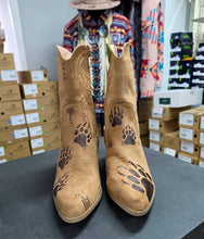 Load image into Gallery viewer, Consignment - Indiginize Creation - Freehand Burned Suede Western Boots – Bear Paws
