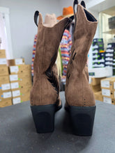 Load image into Gallery viewer, Consignment - Indiginize Creation - Freehand Burned Suede Western Boots – War Pony
