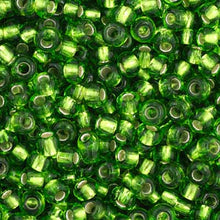 Load image into Gallery viewer, 11/0 Seedbead S/L Chartreuse
