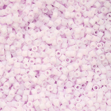 Load image into Gallery viewer, 11/0 Cylin Bead Matte Macaron- Soft Lavender

