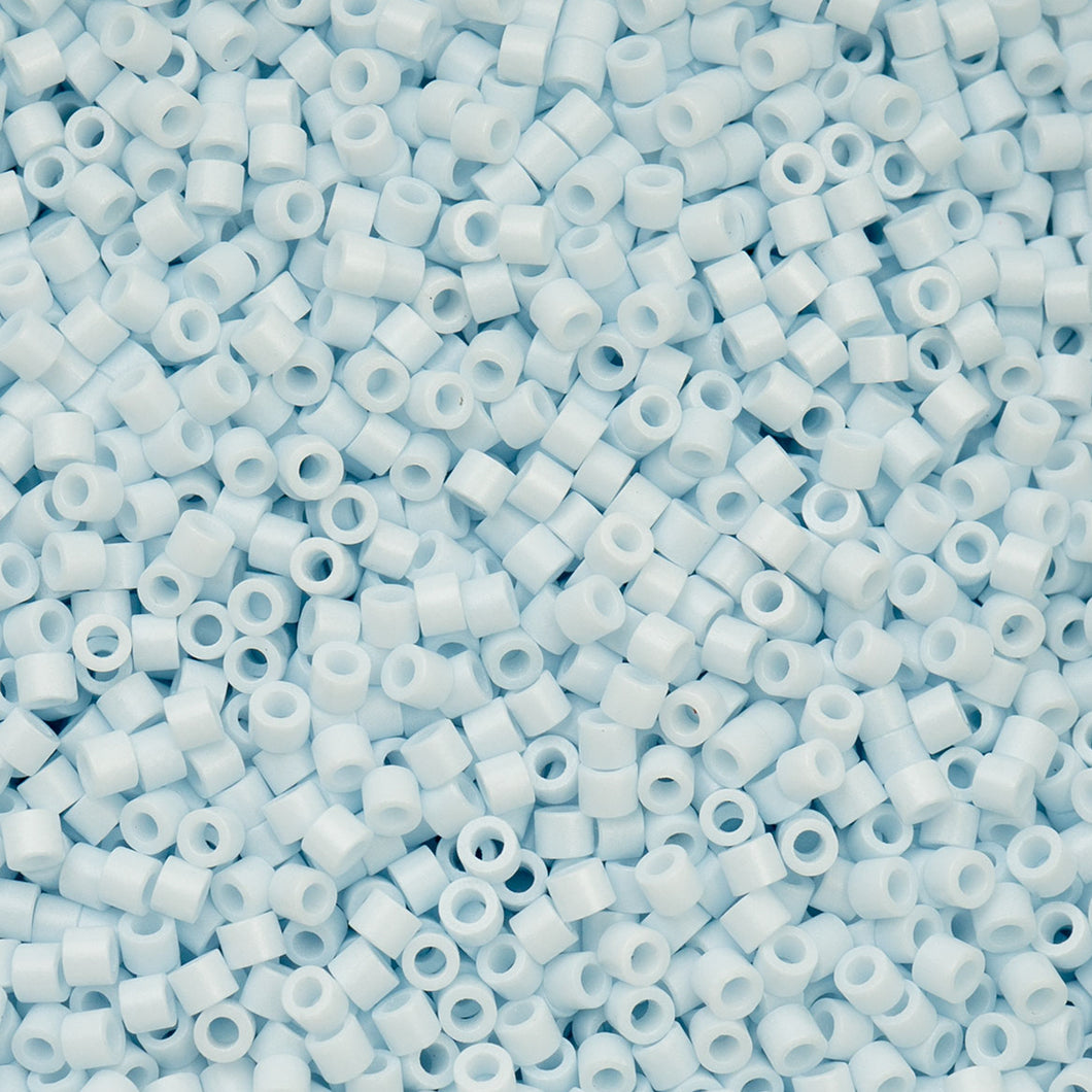 11/0 Cylin Bead Opaque Light Blue Sky