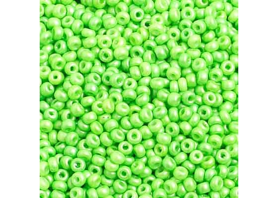 (Half Hank) Czech Seed Bead 10/0 Shiny Green