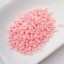 Load image into Gallery viewer, 11/0 Cylin Bead Matte Macaron - Light Coral
