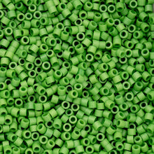 Load image into Gallery viewer, 11/0 Cylin Bead Opaque Spring Green
