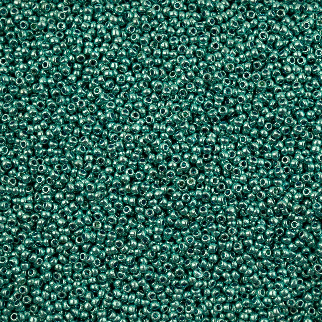 11/0 Seedbead Metallic Blue/Green Dyed Crystal