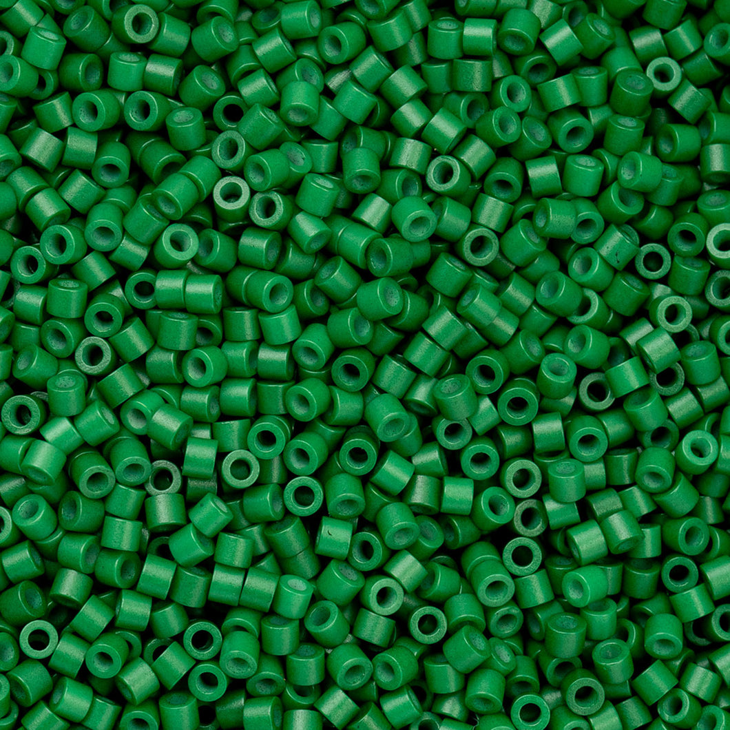11/0 Cylin Bead Jade Green Opaque