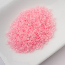 Load image into Gallery viewer, 11/0 Cylin Bead Matte Macaron AB - Coral Pink
