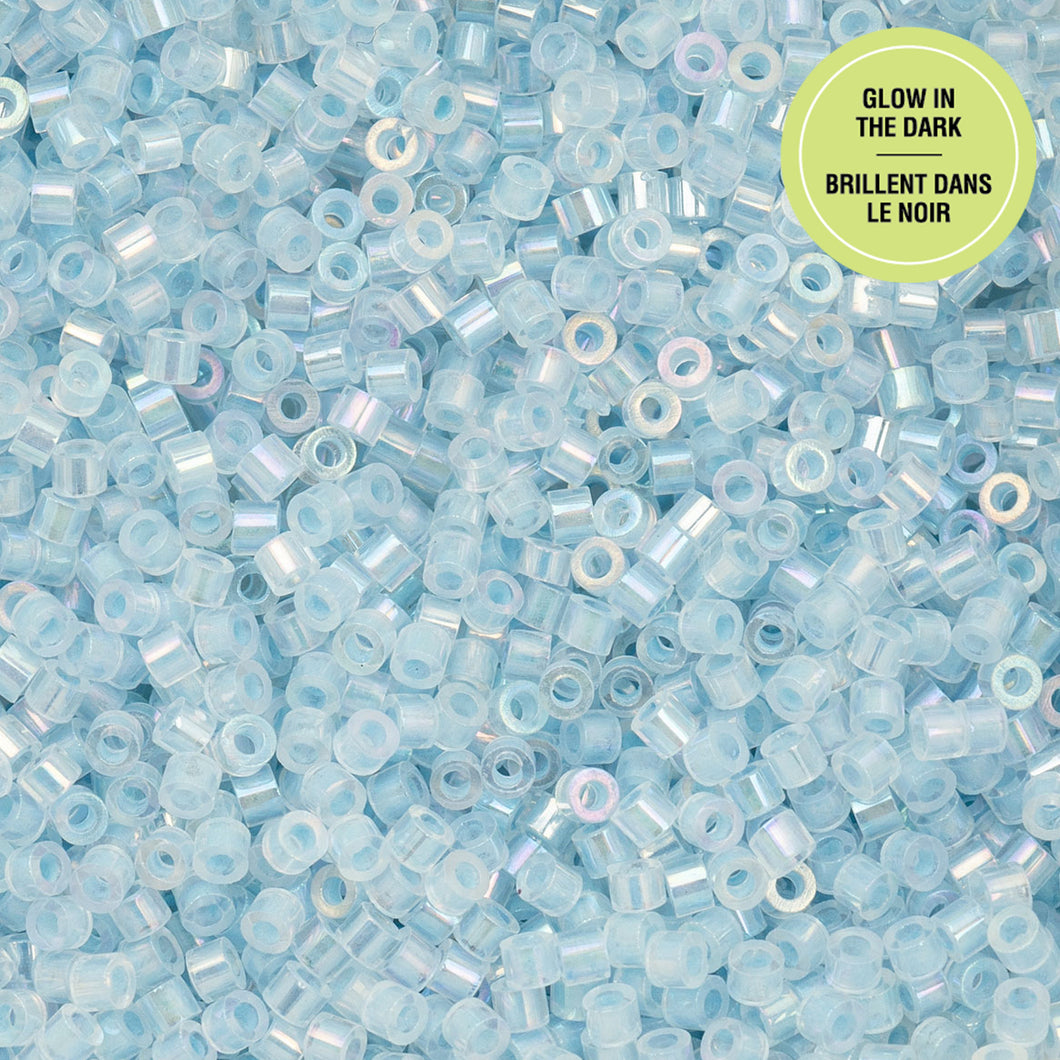 11/0 Cylin Bead Glow in Dark AB - Blue