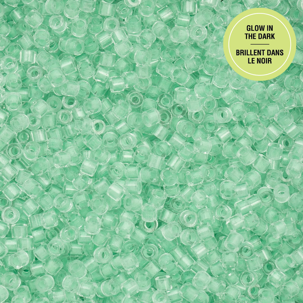 11/0 Cylin Bead Glow in Dark - Green