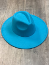 Load image into Gallery viewer, Felt Hat - Turquoise
