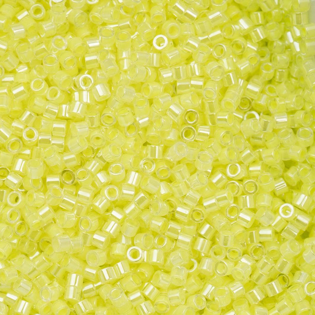 11/0 Cylin Bead Limeade Yellow Neon Colour