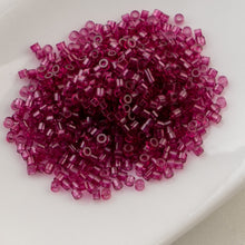 Load image into Gallery viewer, 11/0 Cylin Bead Transparent Red Wine
