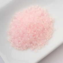 Load image into Gallery viewer, 11/0 Cylin Bead Matte Macaron AB - Light Pink
