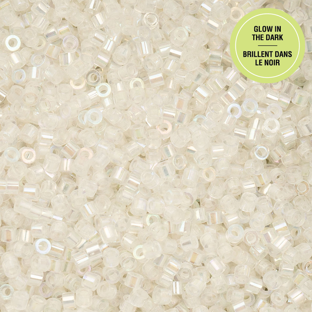 11/0 Cylin Bead Glow in Dark AB - White to Sky