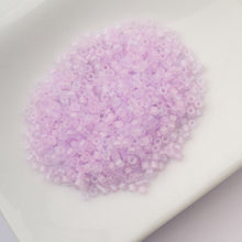 Load image into Gallery viewer, 11/0 Cylin Bead Matte Macaron AB - Lilac Frost
