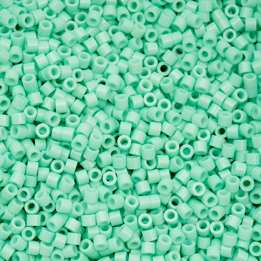 11/0 Cylin Bead Opaque Seafoam