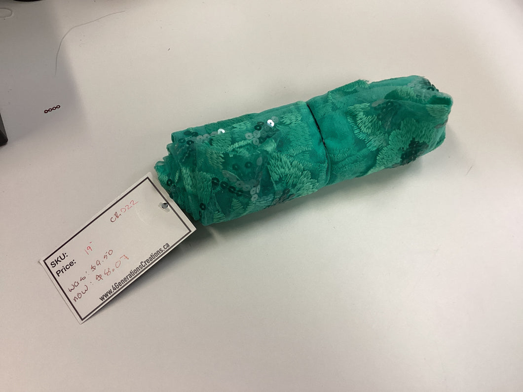 Remnant (19 inch) Lace