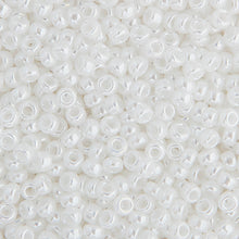 Load image into Gallery viewer, (Vial Miyuki Seed Bead 11/0) White Pearl Op Luster
