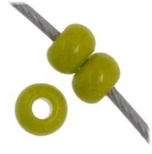 Load image into Gallery viewer, 11/0 Seedbead Opaque Lt Green
