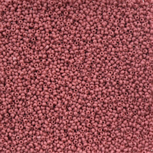 Load image into Gallery viewer, 11/0 Seedbead Chalk Dyed Solgel Dark Pink
