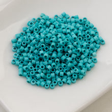 Load image into Gallery viewer, 11/0 Cylin Bead Turquoise Green
