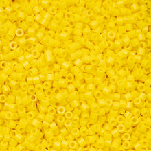 Load image into Gallery viewer, 11/0 Cylin Bead Yellow
