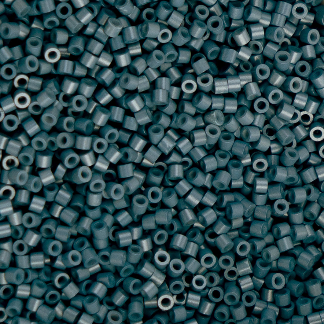 11/0 Cylin Bead Blueberry Silkshine