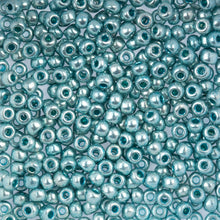 Load image into Gallery viewer, (Vial Czech Size 6/0) Metallic Light Green SOLGEL
