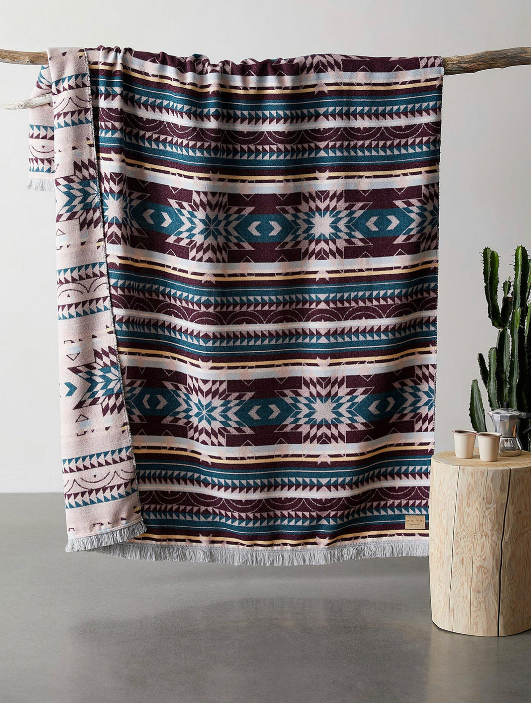 Currant Eco-Friendly Reversable Blanket