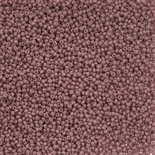 Load image into Gallery viewer, 11/0 Seedbead Chalk Dyed Solgel Brown

