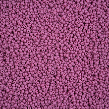 Load image into Gallery viewer, 11/0 Seedbead Permalux Dyed Chalk Purple Matt

