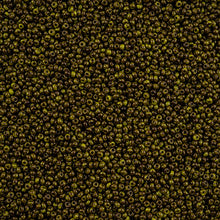 Load image into Gallery viewer, (Vial Czech Size 11) Opaque Travertine on Green

