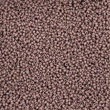 Load image into Gallery viewer, (Vial Czech Size 11) Lavender Chalk Dyed Solgel
