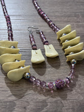 Load image into Gallery viewer, Ashley Michel - Immitation Elk Teeth Set
