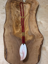 Load image into Gallery viewer, Handmade - Pink Conch Pendant
