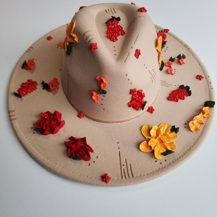 Cream 3D Art Hat (Flowers)