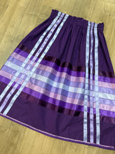 Load image into Gallery viewer, (Vicki Manuel) Teen/Adult Ribbon Skirt

