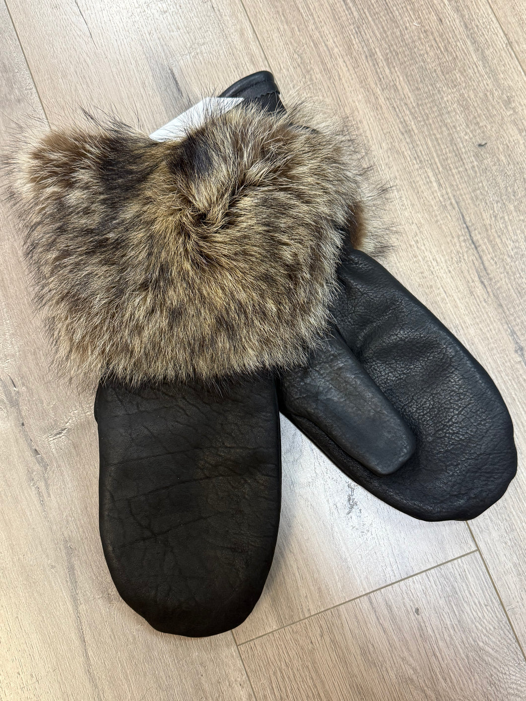 Coyote Fur Mitten (Men’s L/XL)