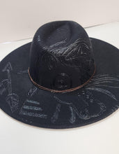 Load image into Gallery viewer, Black Hat (War horse)
